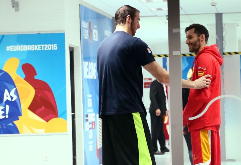 Τα «πηγαδάκια» Ελλήνων-Ισπανών (photos)