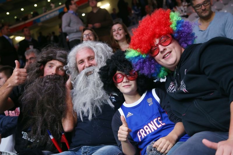 Μια «γροθιά» κόντρα στην Ισπανία! (photos)