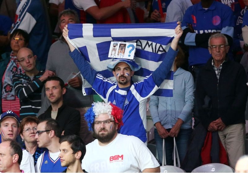 Μια «γροθιά» κόντρα στην Ισπανία! (photos)
