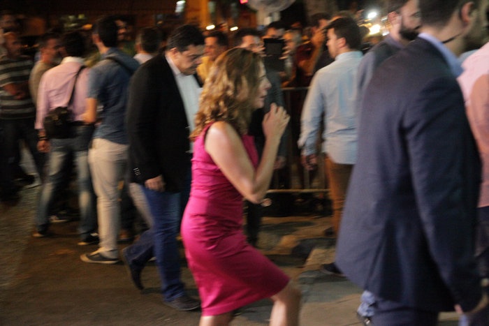 Τα… έσπασε η Περιστέρα (photos)
