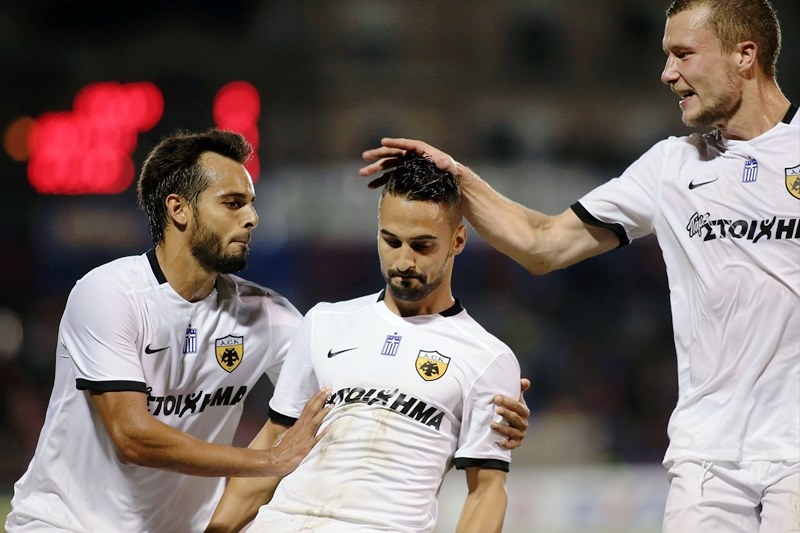 Ο… ήρεμος πανηγυρισμός του Μπαρμπόσα (photos)