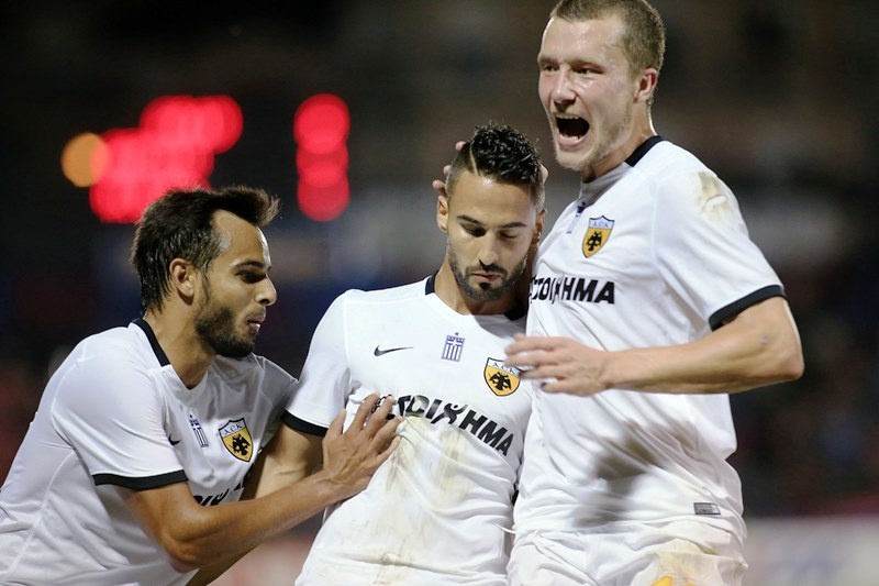 Ο… ήρεμος πανηγυρισμός του Μπαρμπόσα (photos)