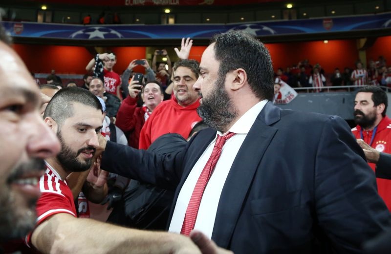 Άρσεναλ-Ολυμπιακός: Αποθέωση και σε Μαρινάκη! (photos)