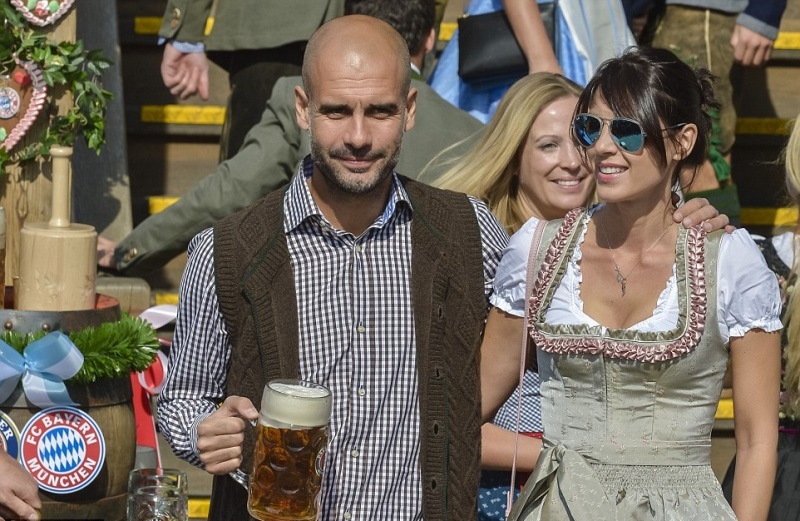 Ο «Λέβα», ο πότης Βιδάλ και το λαμπρό Oktoberfest της Μπάγερν! (photos)