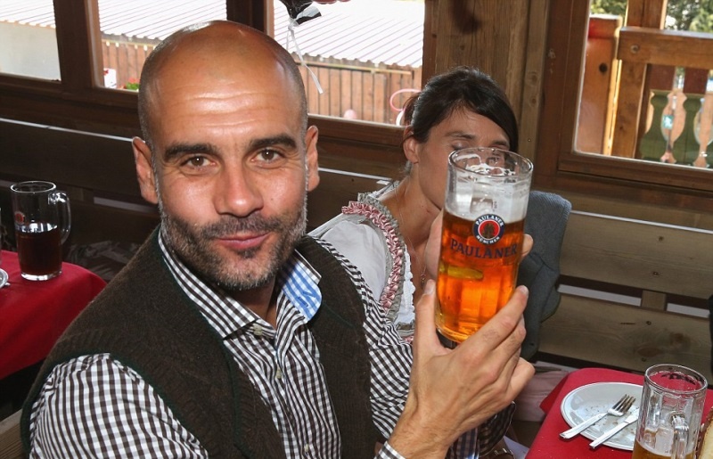 Ο «Λέβα», ο πότης Βιδάλ και το λαμπρό Oktoberfest της Μπάγερν! (photos)