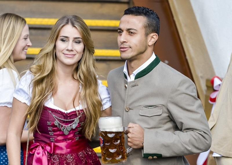 Ο «Λέβα», ο πότης Βιδάλ και το λαμπρό Oktoberfest της Μπάγερν! (photos)