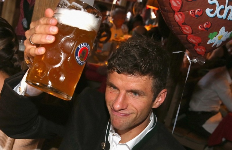 Ο «Λέβα», ο πότης Βιδάλ και το λαμπρό Oktoberfest της Μπάγερν! (photos)