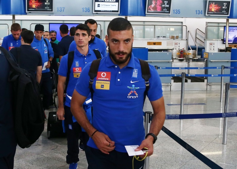 Έφυγαν χαμογελαστοί για Μπέλφαστ! (photos)