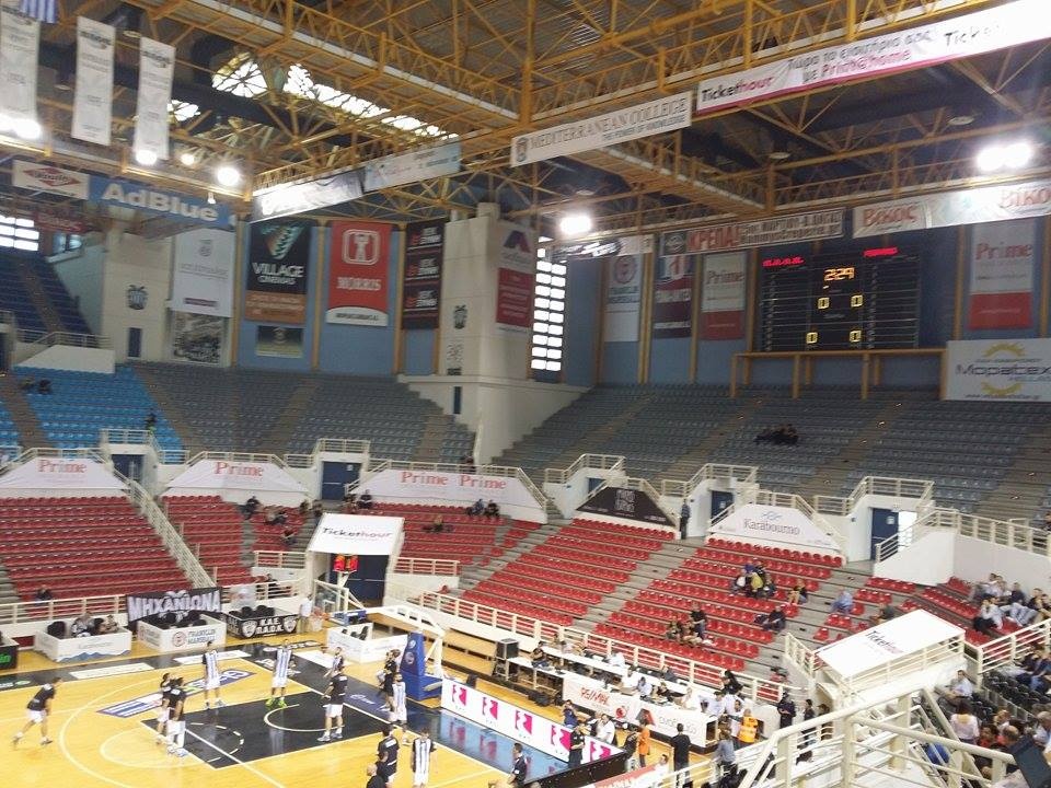 Εικόνα ντροπής στο «Παλατάκι»… (photos)