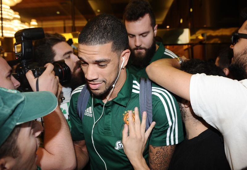 «Γκρεμίστηκε» το Caravel για τον Παναθηναϊκό (Photos)