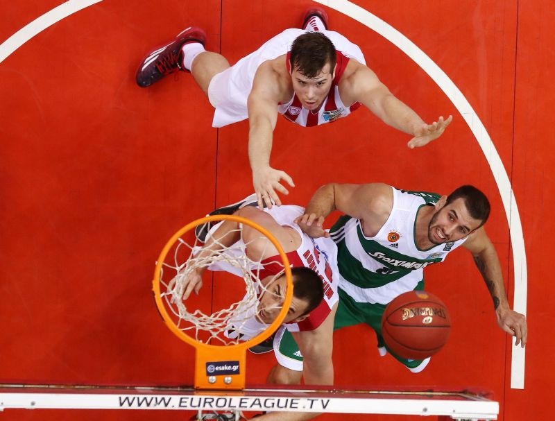 Ολυμπιακός-Παναθηναϊκός: «Μάχη» στις δυο ρακέτες! (Photos)