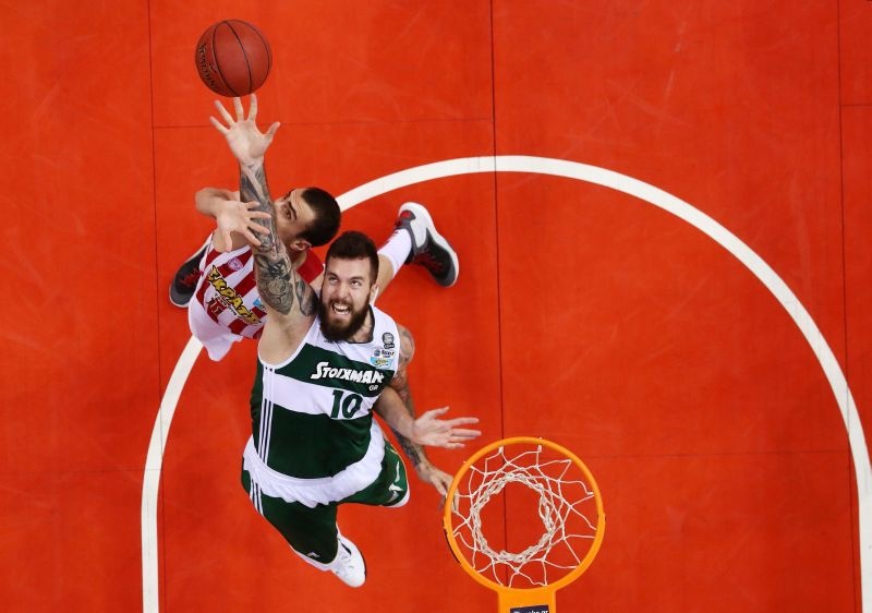 Ολυμπιακός-Παναθηναϊκός: «Μάχη» στις δυο ρακέτες! (Photos)