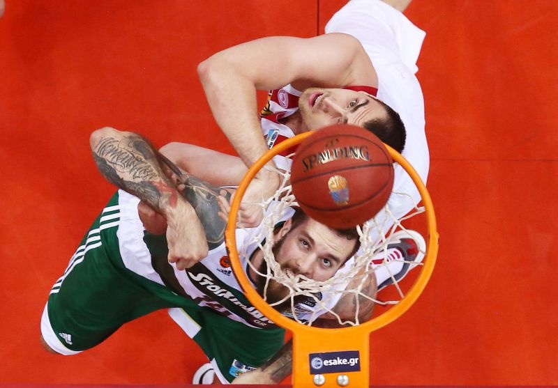 Ολυμπιακός-Παναθηναϊκός: «Μάχη» στις δυο ρακέτες! (Photos)