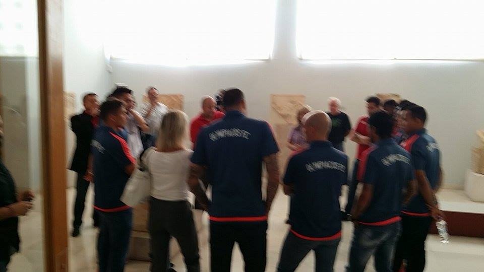 Στο Αρχαιολογικό Μουσείο Πειραιά ο Ολυμπιακός (photos)