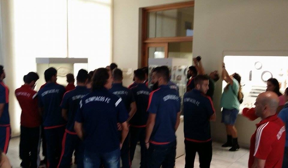 Στο Αρχαιολογικό Μουσείο Πειραιά ο Ολυμπιακός (photos)