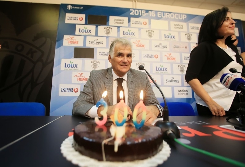 Ο Μαρκόπουλος τα έχει... 300! (photos&video)