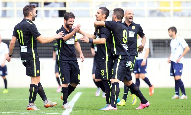 Χαλαρό 3-0 ο Άρης (photos)