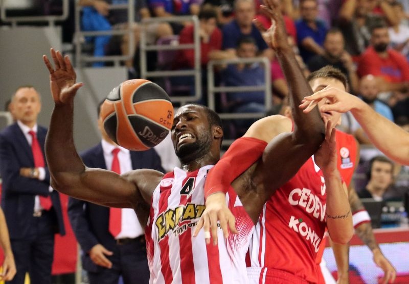 Ολυμπιακός – Τσεντεβίτα: «Κλικ» από τα «Δυο Αοράκια» (photos)