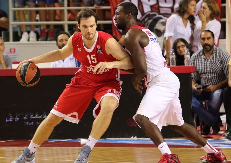 Ολυμπιακός – Τσεντεβίτα: «Κλικ» από τα «Δυο Αοράκια» (photos)