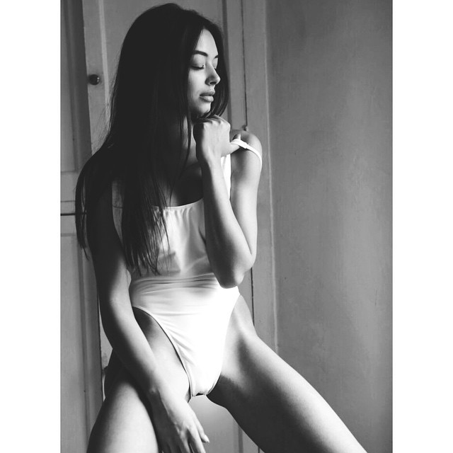 Η… πίσω κίνηση της Χριστίνας Στεφανίδη έχει τρελάνει το Instagram (photos)