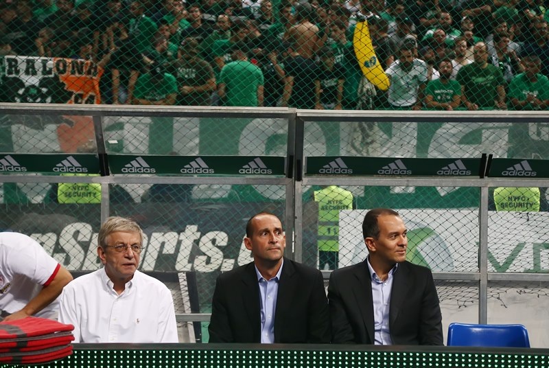 Οι Αγγελόπουλοι στο ΟΑΚΑ (photos)