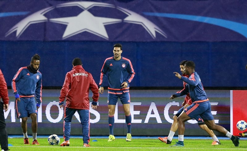 Ολυμπιακός: Δουλειά με… βροχή (photos)