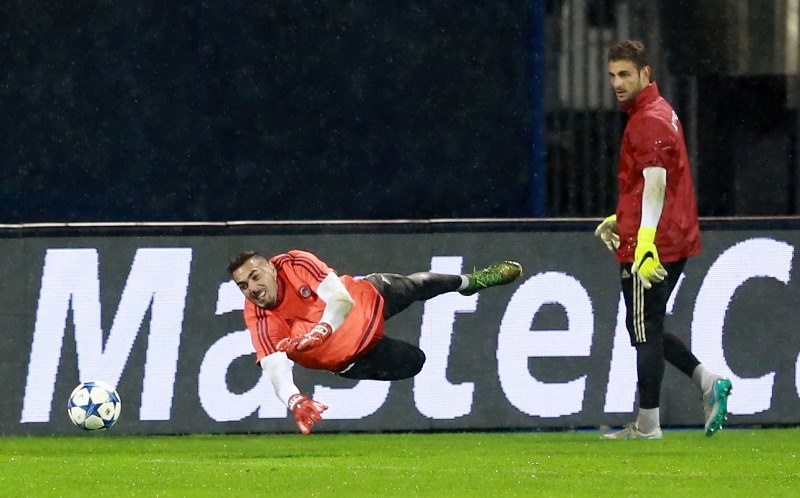 Ολυμπιακός: Δουλειά με… βροχή (photos)