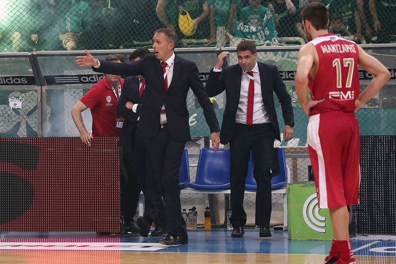 Μίλαν Τόμιτς: Επάγγελμα… μανουρατζής! (photos)