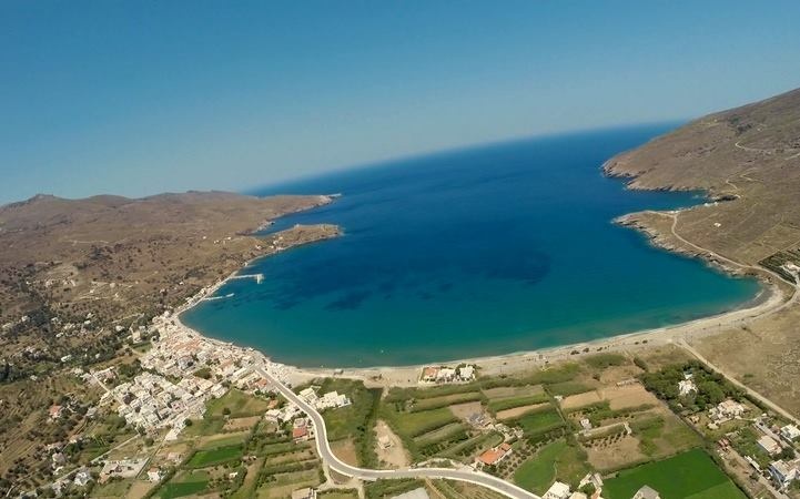 Μίλαν Τόμιτς: Επάγγελμα… μανουρατζής! (photos)