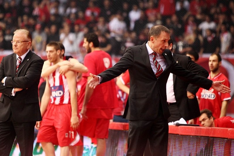 Μίλαν Τόμιτς: Επάγγελμα… μανουρατζής! (photos)