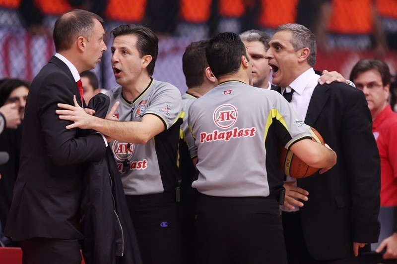 Μίλαν Τόμιτς: Επάγγελμα… μανουρατζής! (photos)