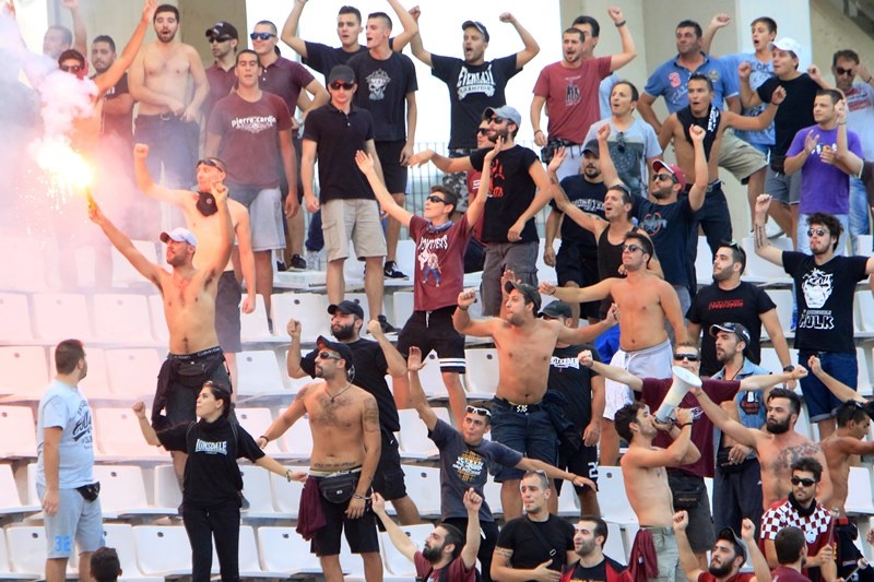 Μεγάλες έχθρες: Λάρισα vs Βόλος (photos+videos)