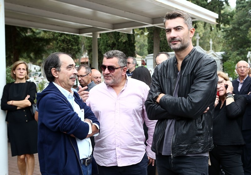 Το «τελευταίο αντίο» στον Μάκη Δενδρινό (photos)