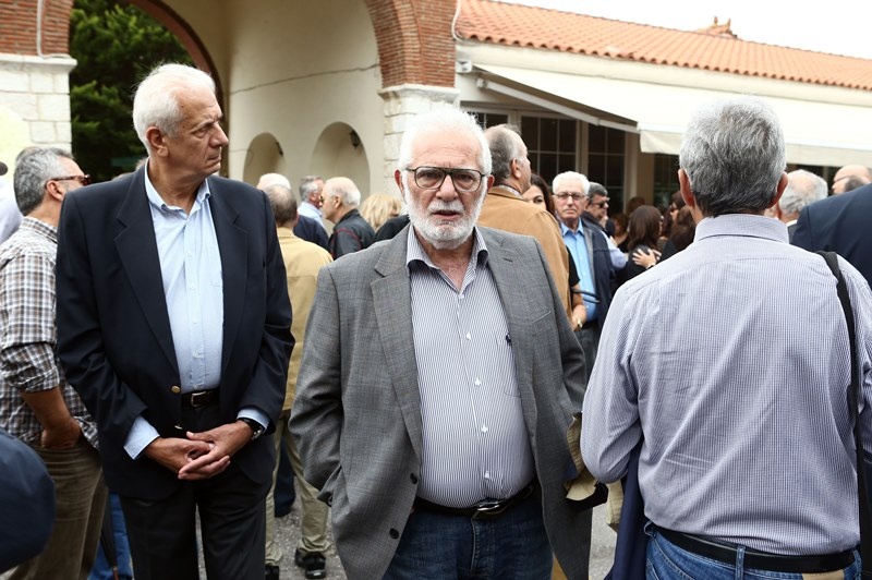 Το «τελευταίο αντίο» στον Μάκη Δενδρινό (photos)