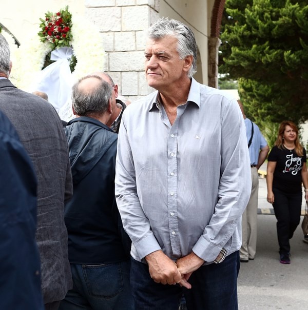 Το «τελευταίο αντίο» στον Μάκη Δενδρινό (photos)