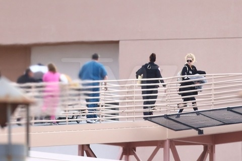 Μεταφέρθηκε διασωληνωμένος στο Λος Άντζελες ο Όντομ! (photos)