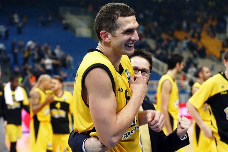 Ξέσπασαν στην ΑΕΚ! (photos)