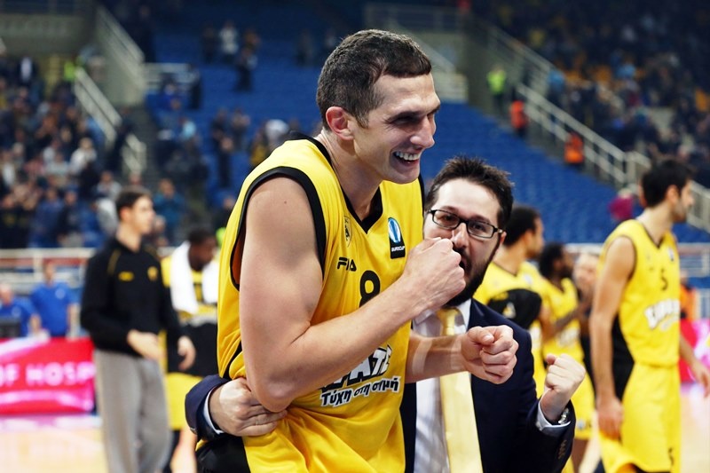 Ξέσπασαν στην ΑΕΚ! (photos)