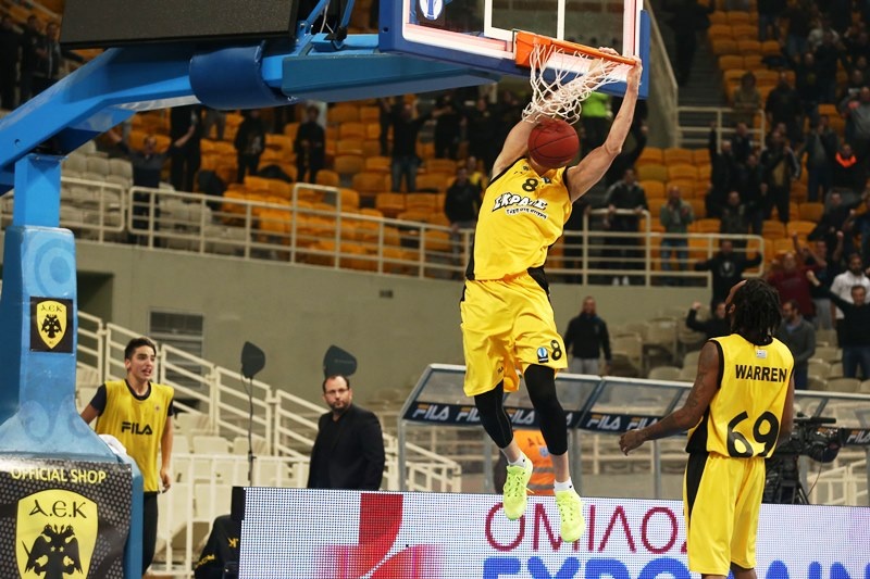 Ξέσπασαν στην ΑΕΚ! (photos)