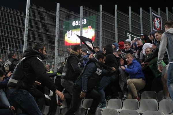 Απίστευτο ξύλο στην Τουρκία (photos)