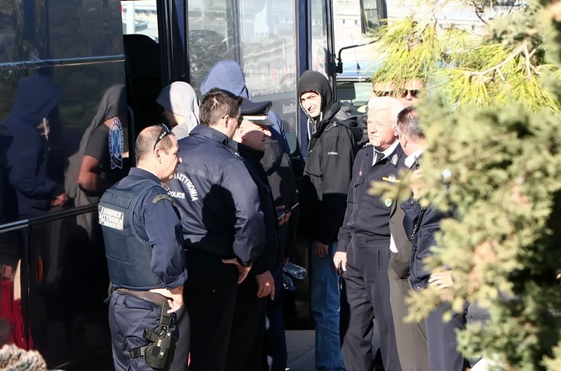 Συγκλονιστικές εικόνες από τα επεισόδια Σέρβων και Κροατών (photos)
