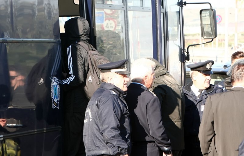 Συγκλονιστικές εικόνες από τα επεισόδια Σέρβων και Κροατών (photos)