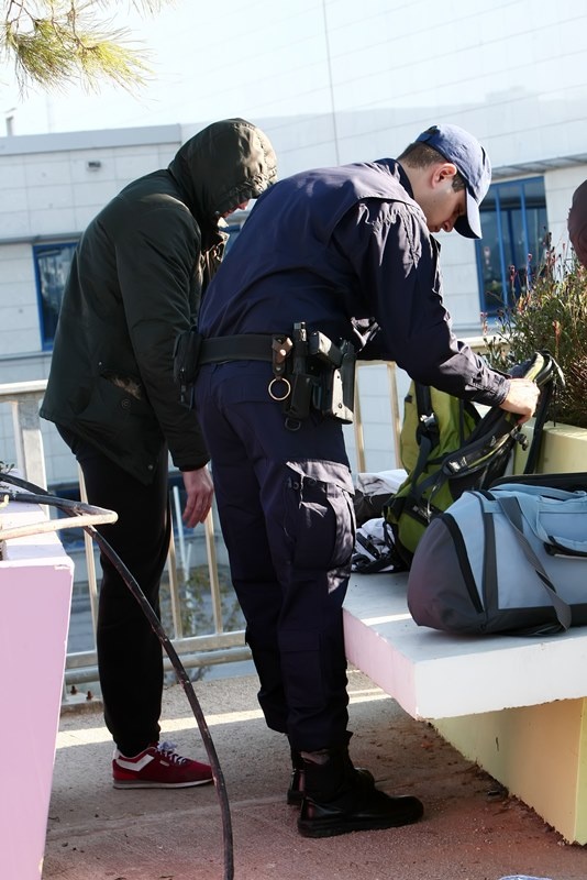 Συγκλονιστικές εικόνες από τα επεισόδια Σέρβων και Κροατών (photos)
