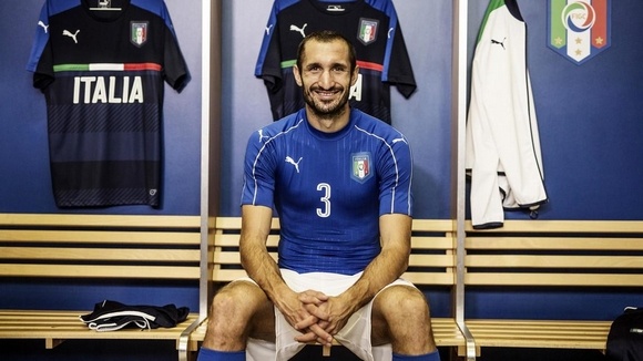 Νέα εμφάνιση η Εθνική Ιταλίας! (photos)