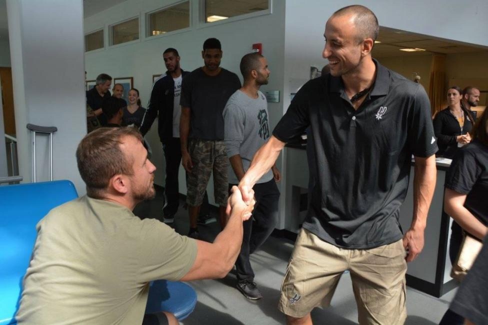 Έτη φωτός μπροστά οι Σπερς! (photos)