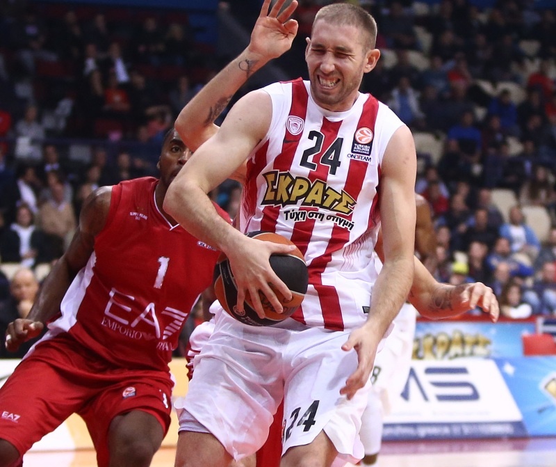 Καρέ-καρέ ο τραυματισμός του Λοτζέσκι (photos)