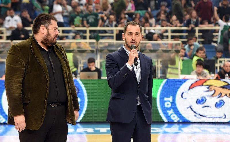 Χριστόπουλος: «Τίποτα πολυτιμότερο από τα παιδιά» (photos)