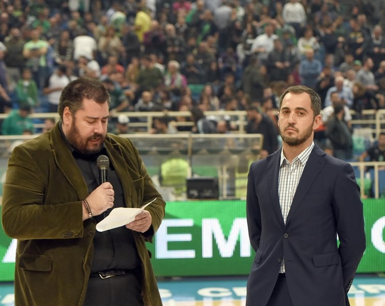 Χριστόπουλος: «Τίποτα πολυτιμότερο από τα παιδιά» (photos)
