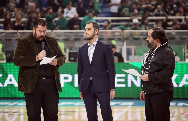 Χριστόπουλος: «Τίποτα πολυτιμότερο από τα παιδιά» (photos)
