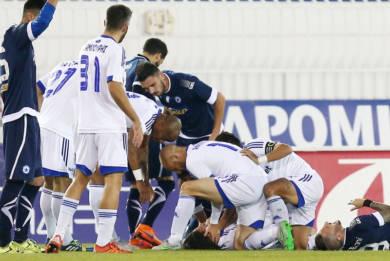 ΣΟΚΑΡΙΣΤΙΚΟΣ τραυματισμός για Γιορέντε! (photos)